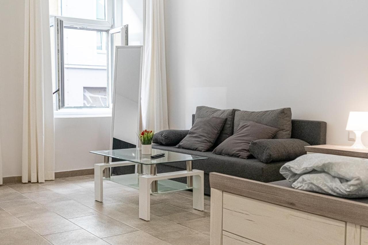 9 Min From City Center - Beautiful Studio Near U1 Reumannplatz Βιέννη Εξωτερικό φωτογραφία
